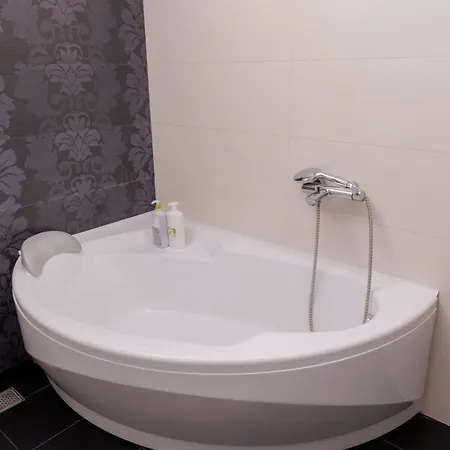 Lumelia Mansion Your Sunny Garden