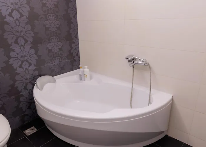 Lumelia Mansion Your Sunny Garden