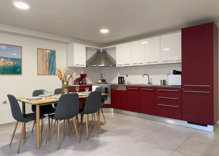 公寓 Lumelia Mansion Your Sunny Garden 卡拉马塔