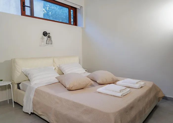 Lumelia Mansion Your Sunny Garden 卡拉马塔