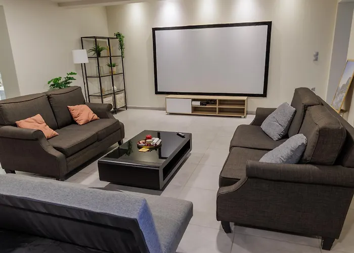 公寓 Lumelia Mansion Your Sunny Garden 卡拉马塔